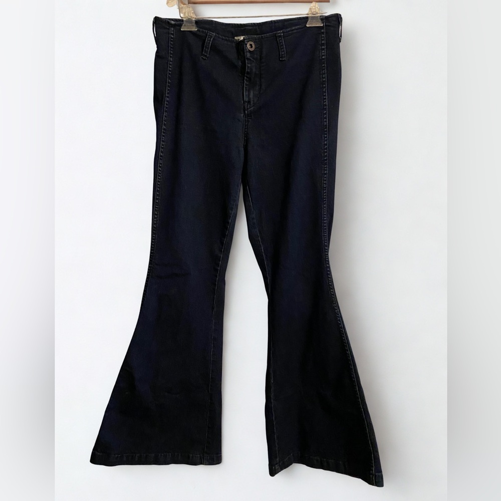 Free People Super Flare Bell Bottom Jeans Dark Blue Size 31